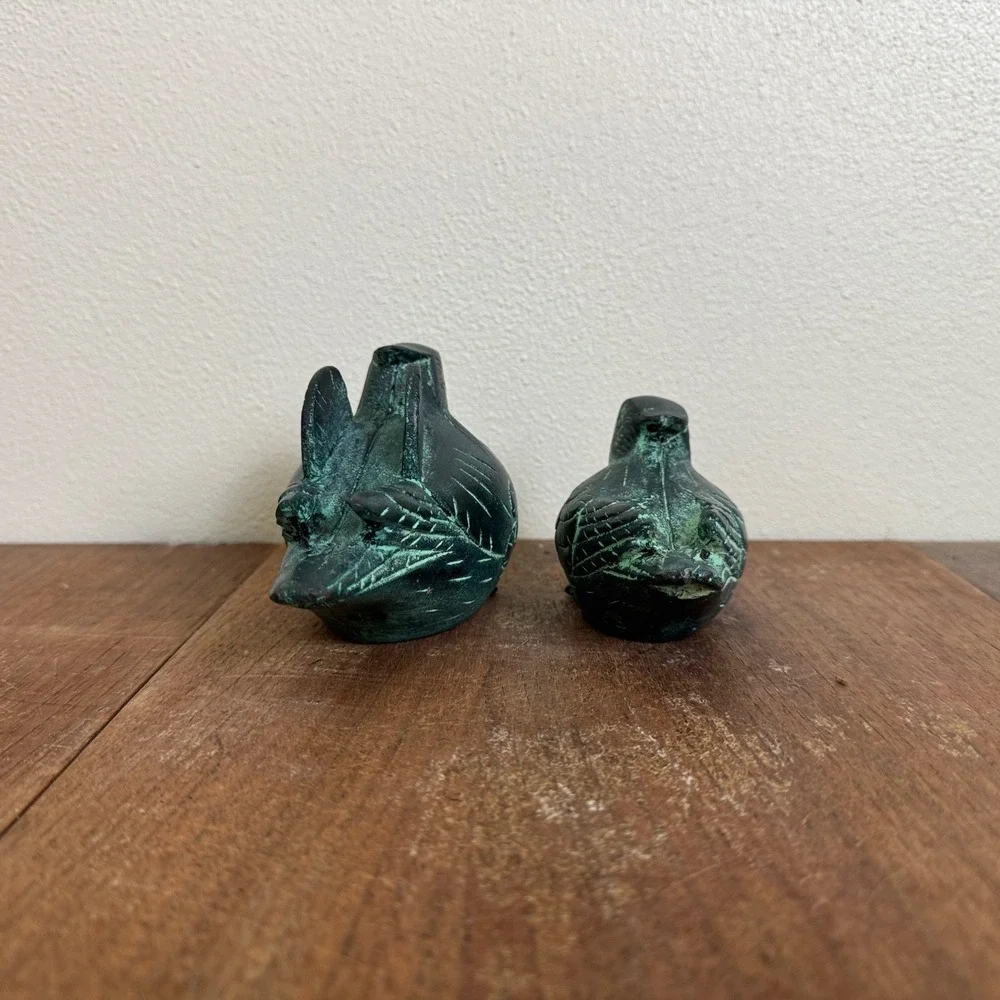 Vintage‎ Metal Green Patina Asian Decorative Bird Figurines